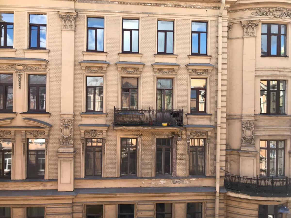 Solo Na Bolshom Prospekte Hotel Saint Petersburg Exterior photo